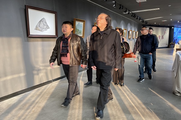 2c29784cce515fadb935f244feb8af6 q.jpg